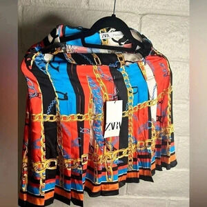 ZARA pleated pattern skirt.NWT